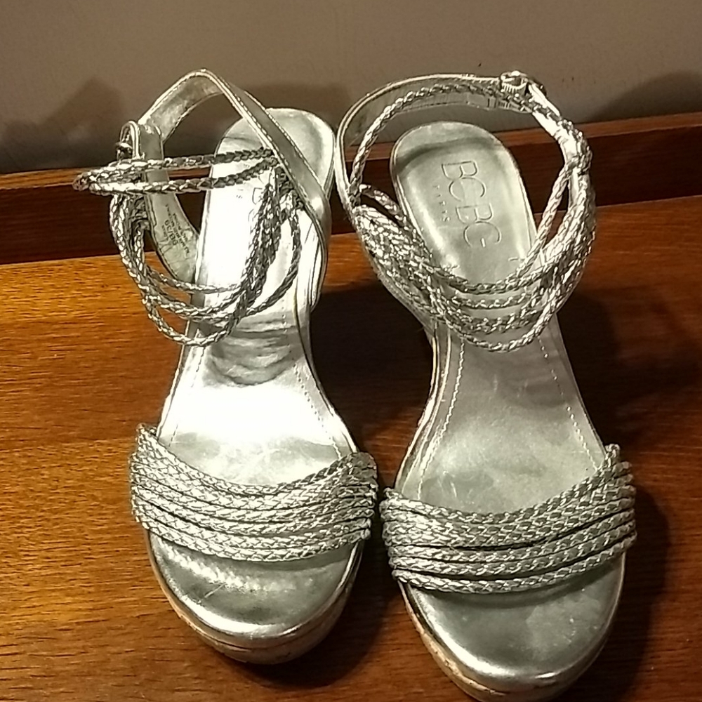 BCBG Paris Silver Wedge Sandals size 9